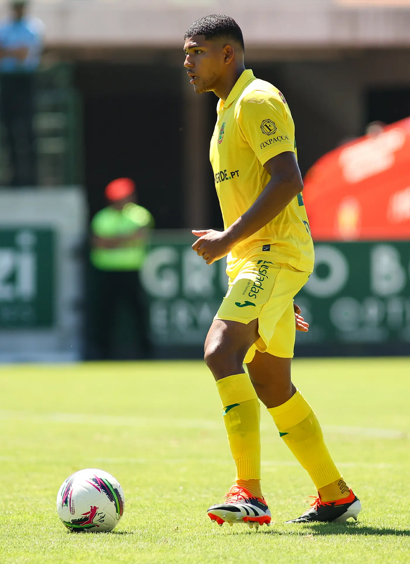Ferigra ao serviço do FC Paços de Ferreira.