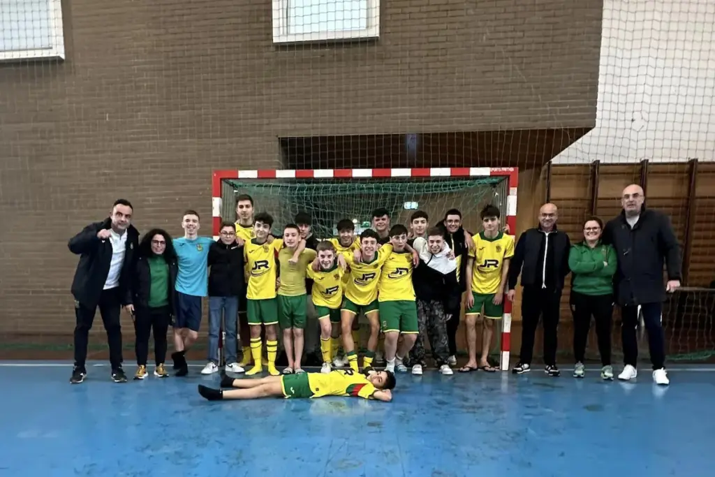Os Iniciados do futsal do FC Paços de Ferreira garantiram a manutenção no jogo frente ao Maia Futsal Clube.