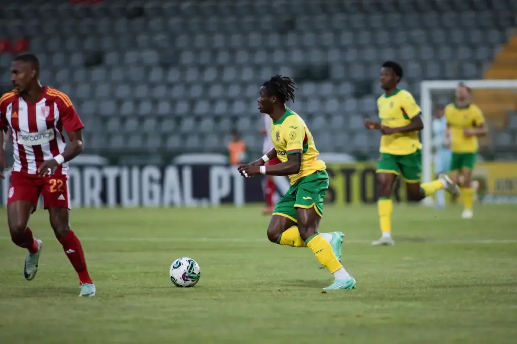 Cipenga durante o jogo FC Paços de Ferreira x AVS, da 31ª jornada da Liga Portugal 2.