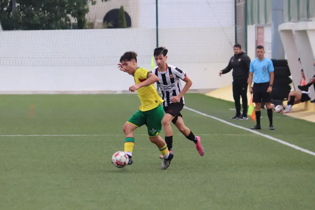 Salvador Martins durante o jogo dos Sub-16 com o Varzim SC.
