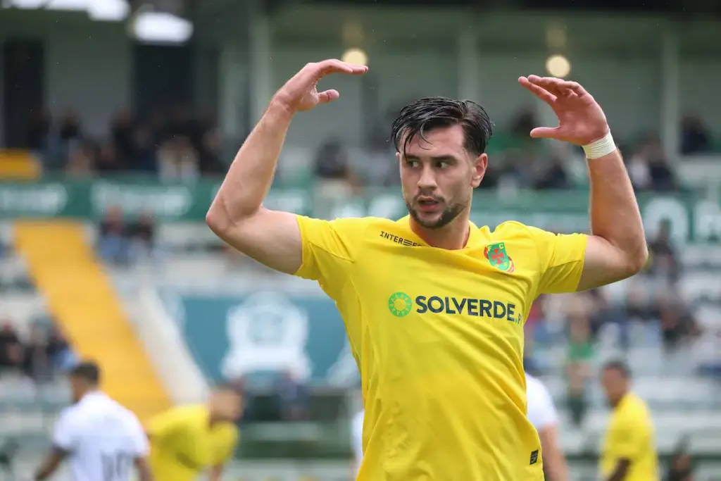 Pavlic durante o jogo do FC Paços de Ferreira com o Vitória SC, na terceira eliminatória da Taça de Portugal.