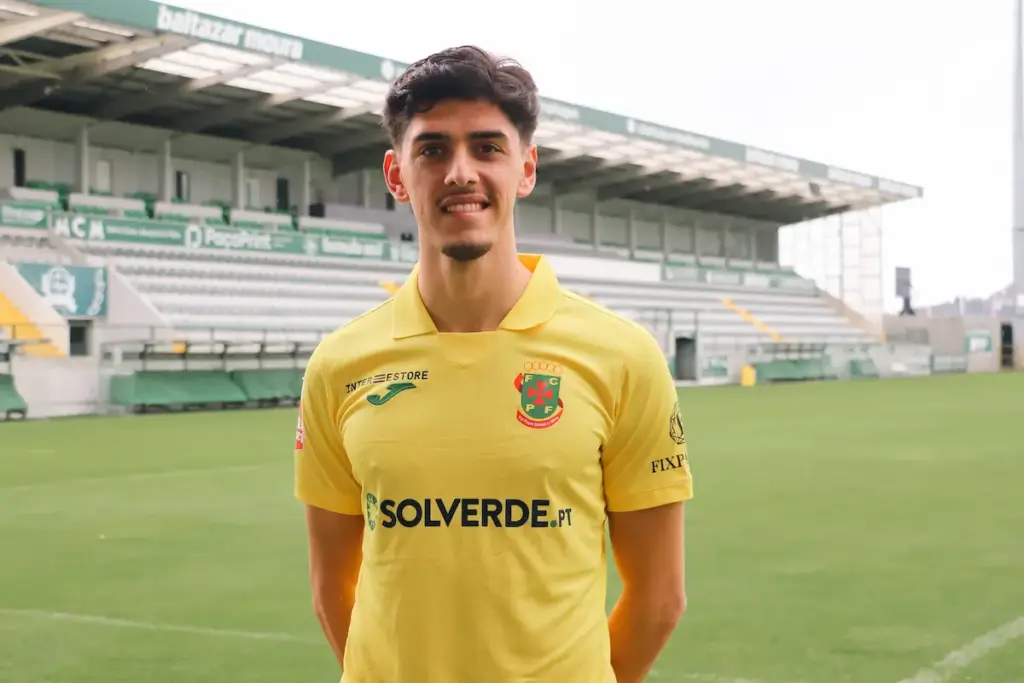 Afonso Rodrigues, novo reforço do FC Paços de Ferreira, no Estádio Capital do Móvel.
