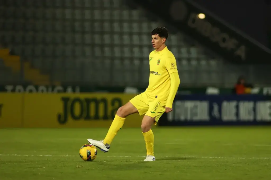 Gonçalo Nogueira ao serviço do FC Paços de Ferreira.