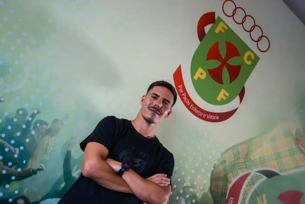 André Sousa, novo reforço do FC Paços de Ferreira, no Estádio Capital do Móvel.