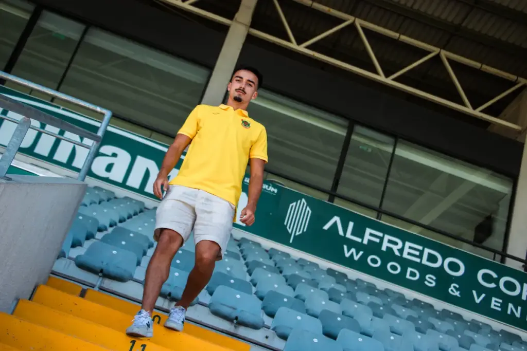Leandro Dias no Estádio Capital do Móvel.