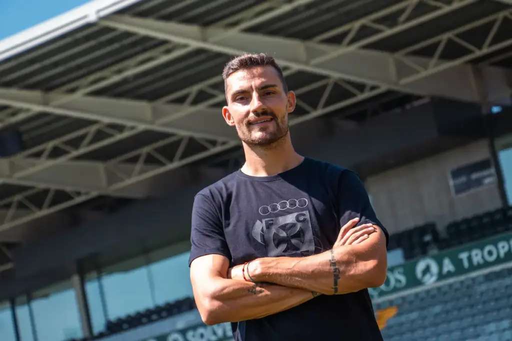 Rafael Vieira, reforço do FC Paços de Ferreira, no Estádio Capital do Móvel.