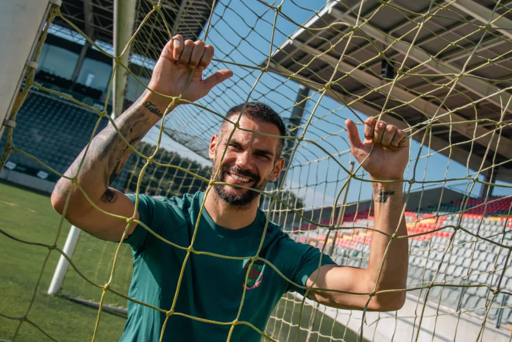 Cristiano Figueiredo, reforço do FC Paços de Ferreira, no Estádio Capital do Móvel.