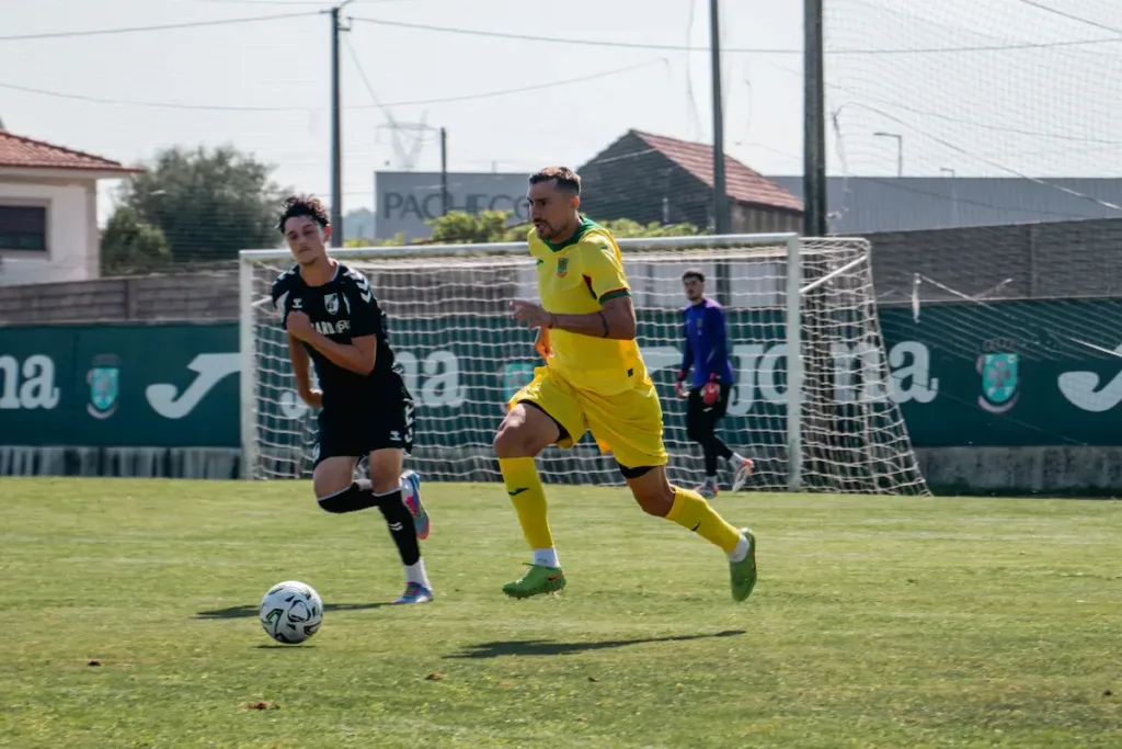 Rafael Vieira durante o jogo de treino com o Vitória SC B.