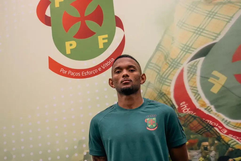 Wesley Junio, reforço do FC Paços de Ferreira, no Estádio Capital do Móvel.